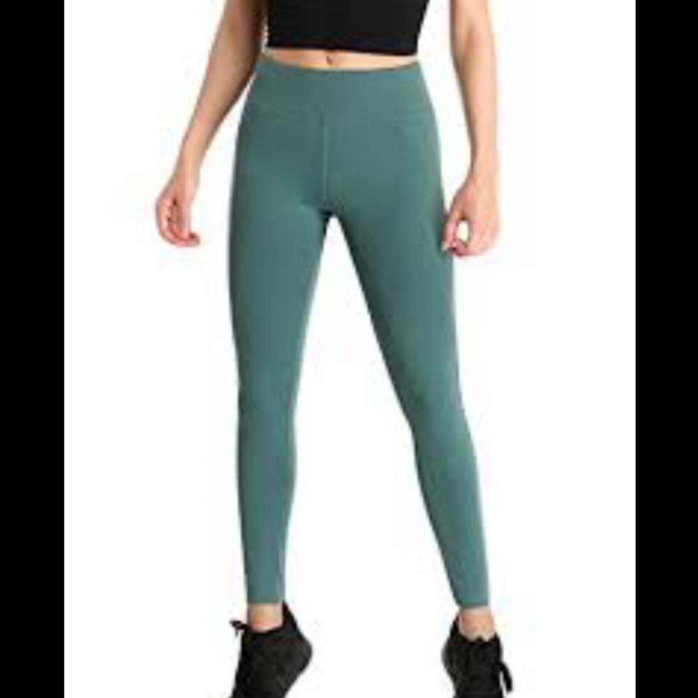 Brand new Reebok women’s sport pants